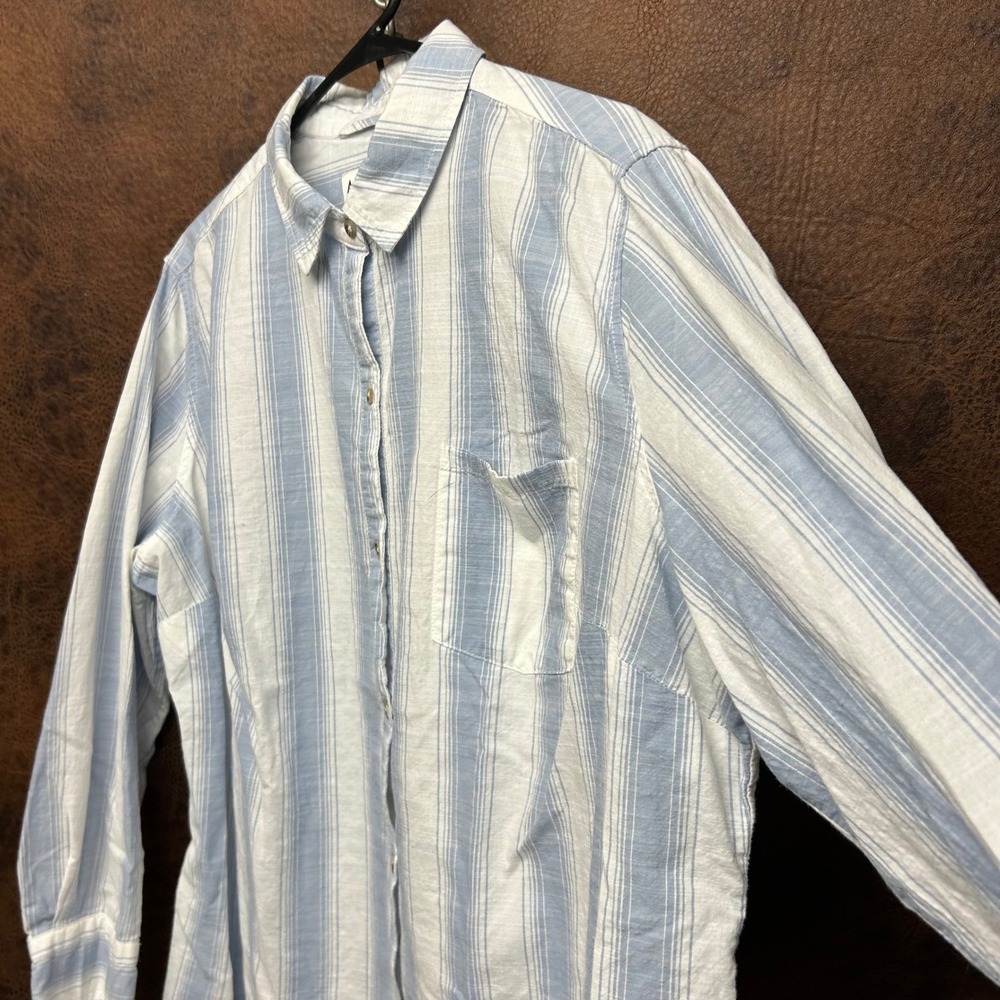 Ava & Viv 2X Blue White Striped Beach Lightweight 3/4 Sleeve Cotton Button Down - Picture 3 of 6